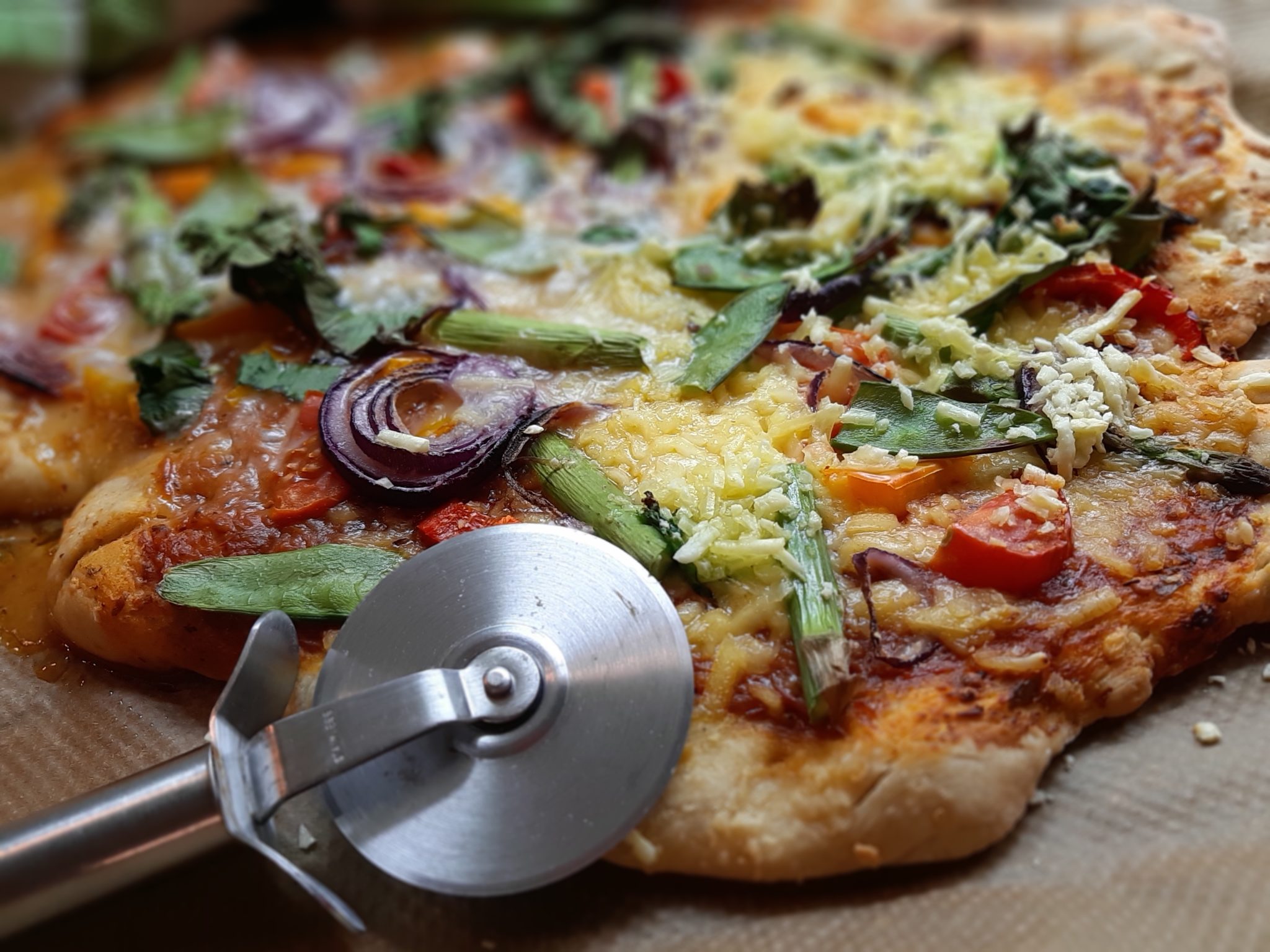 Pizza, selbst gemacht, vegan, einfach, kreativ, köstlich | Naturveg